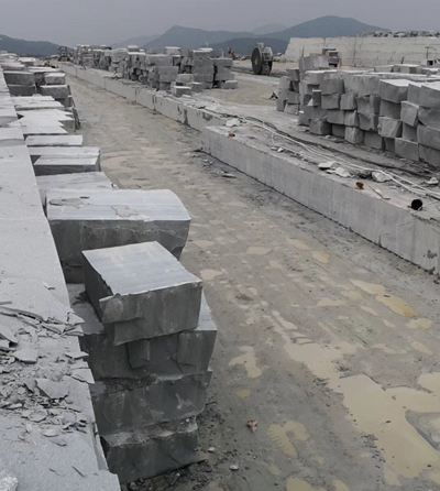 湖北芝麻灰 黄冈罗田产区G633花岗岩与石材矿山之美